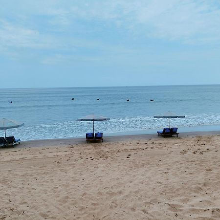Berlian Inn Kuta Beach Exteriér fotografie