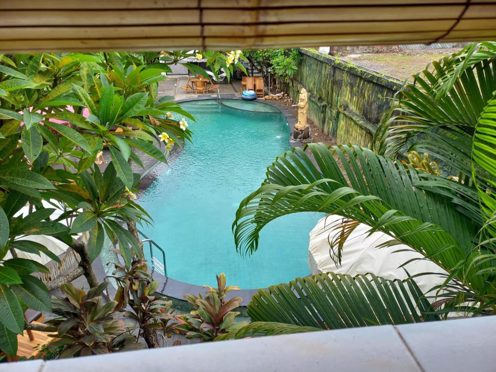 Berlian Inn Kuta Beach Exteriér fotografie