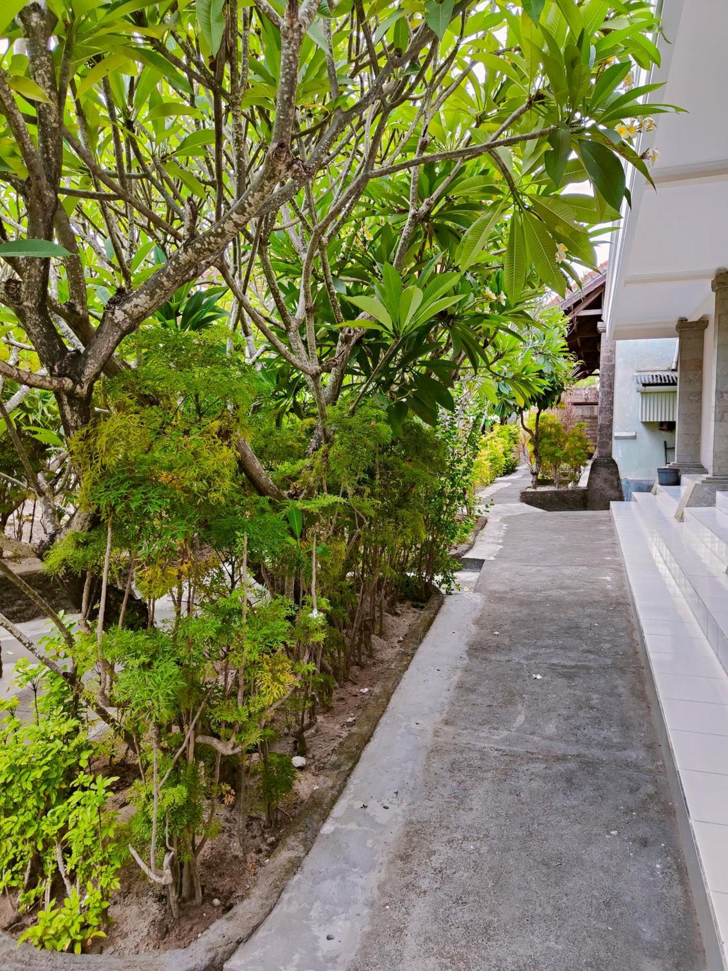 Berlian Inn Kuta Beach Exteriér fotografie