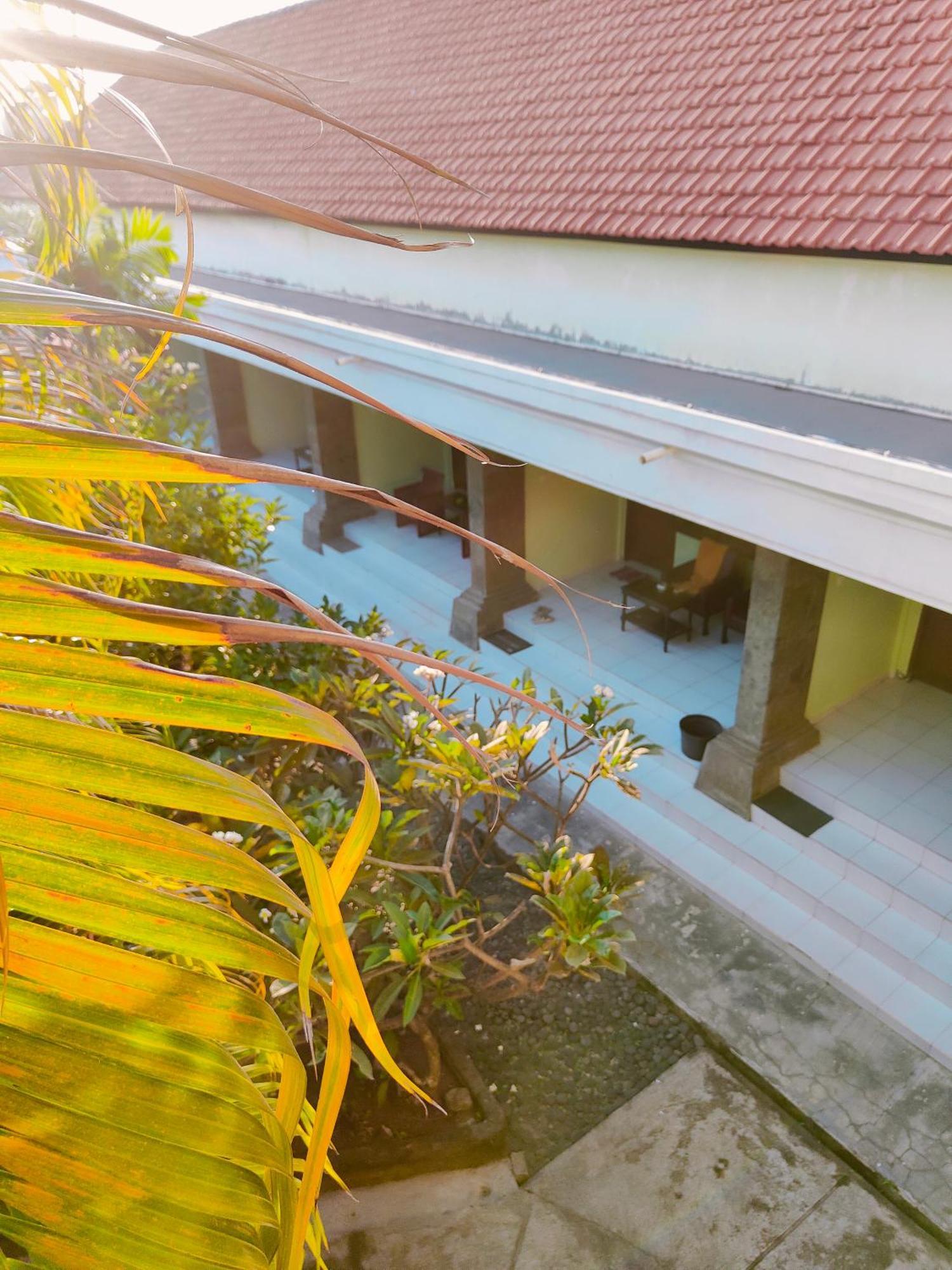 Berlian Inn Kuta Beach Exteriér fotografie