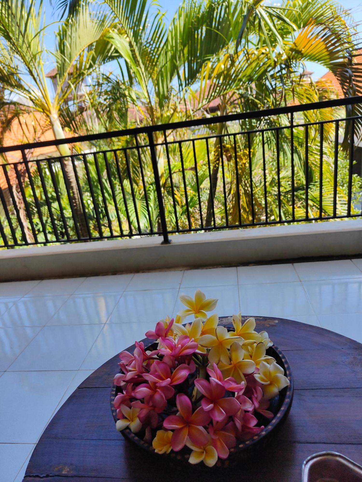 Berlian Inn Kuta Beach Exteriér fotografie
