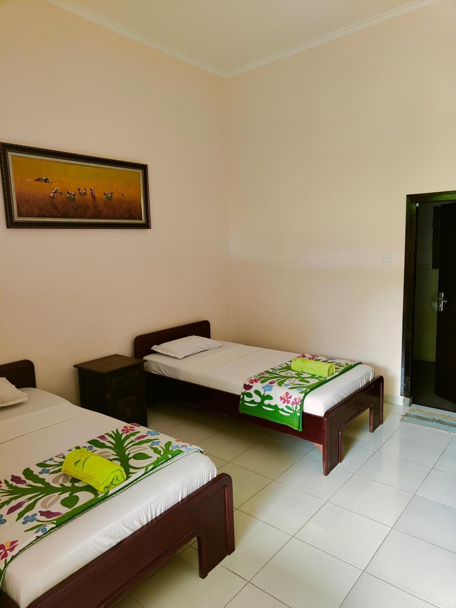 Berlian Inn Kuta Beach Exteriér fotografie