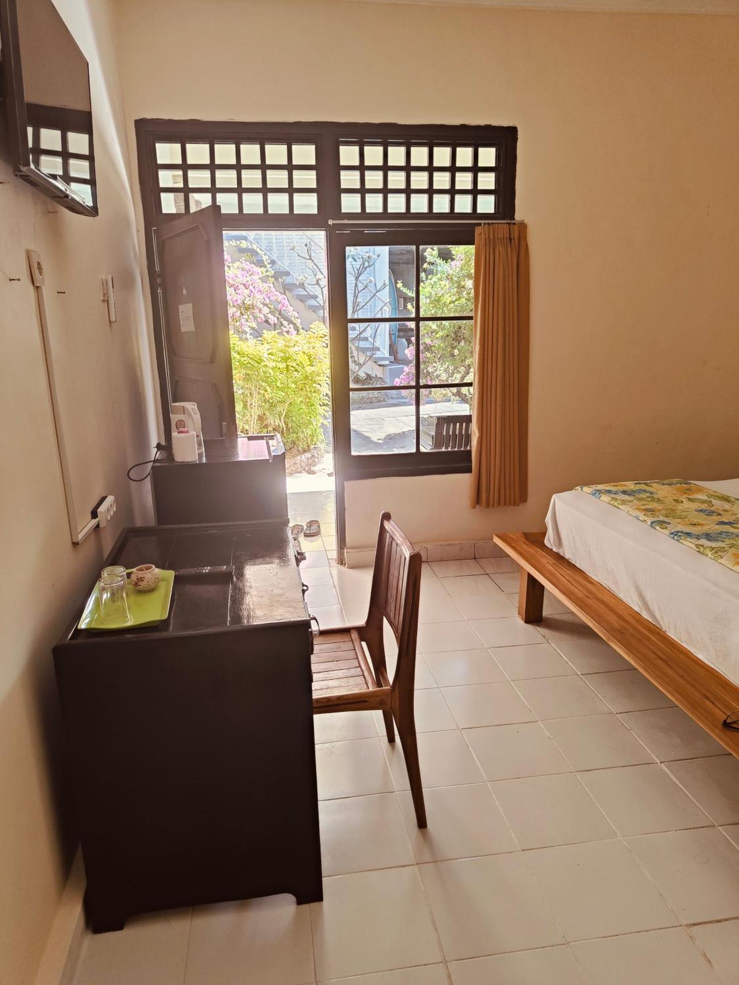Berlian Inn Kuta Beach Exteriér fotografie