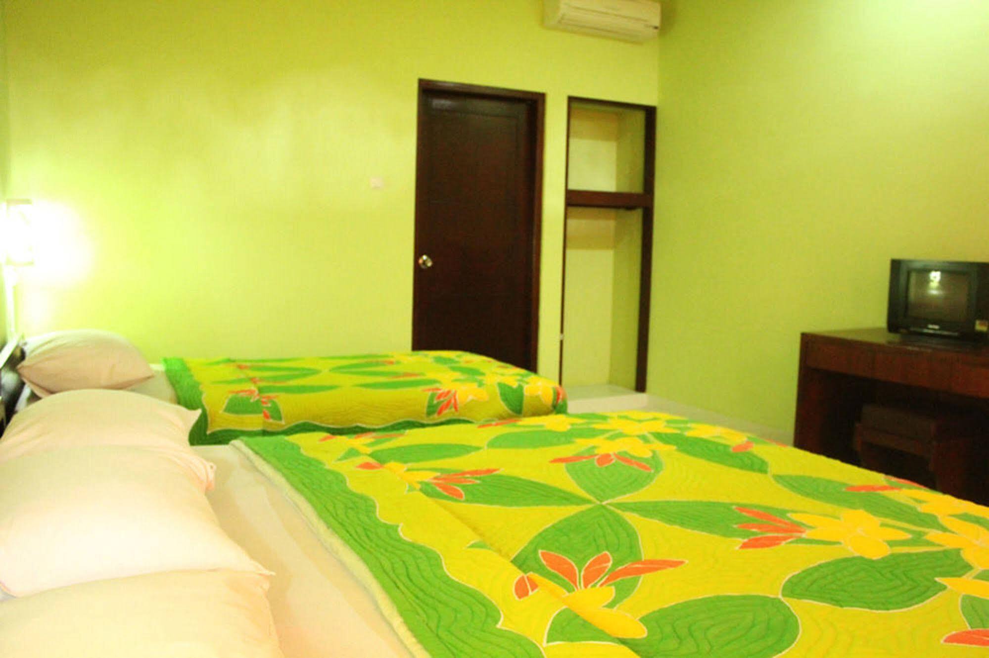 Berlian Inn Kuta Beach Exteriér fotografie