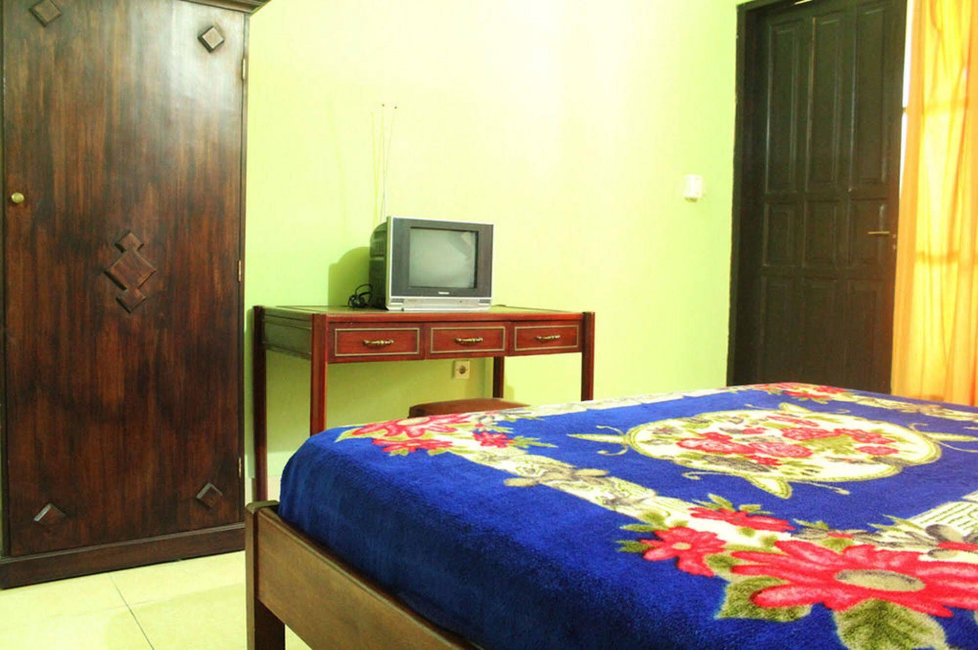 Berlian Inn Kuta Beach Exteriér fotografie
